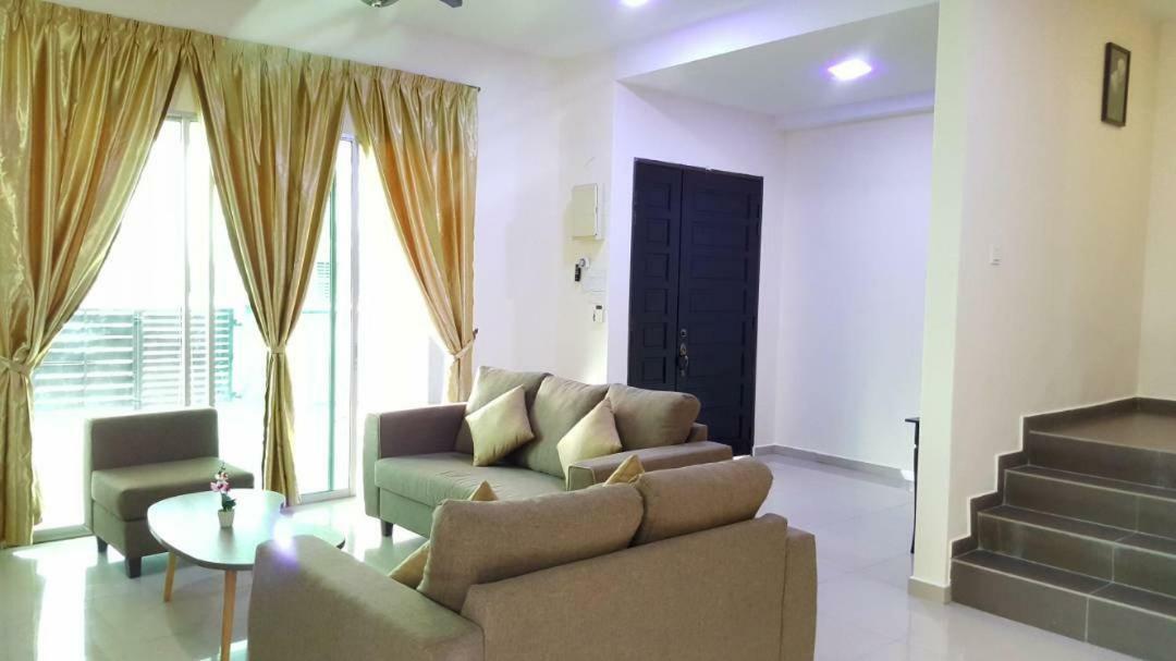 Ipoh Easteden Homestay Exteriör bild